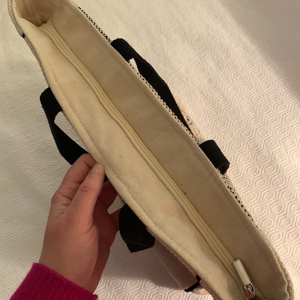 Embellished Shell Canvas Shoulder Tote - Picture 7 of 13